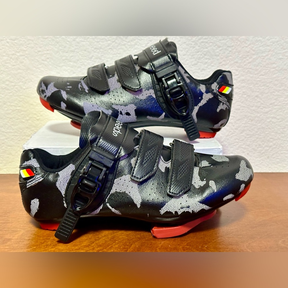 KESCOO SPEED Unisex Cycling
ShoesCompatible with Peloton
Men/4.5 Women/6.5